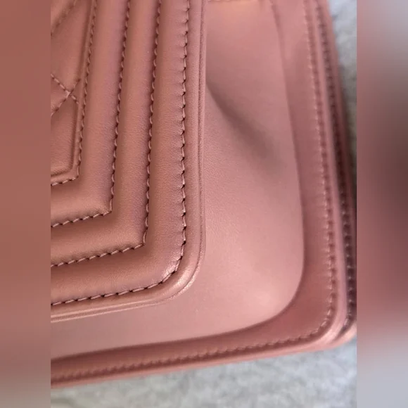 CHANEL Small Boy Bag. - Picture 10 of 15